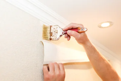 Pose de papier peint à Villemandeur — revêtements muraux et toiles de verre
